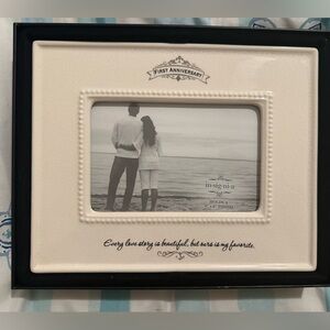 Insignia First Wedding Anniversary photo picture frame 4x6 BRAND NEW in box